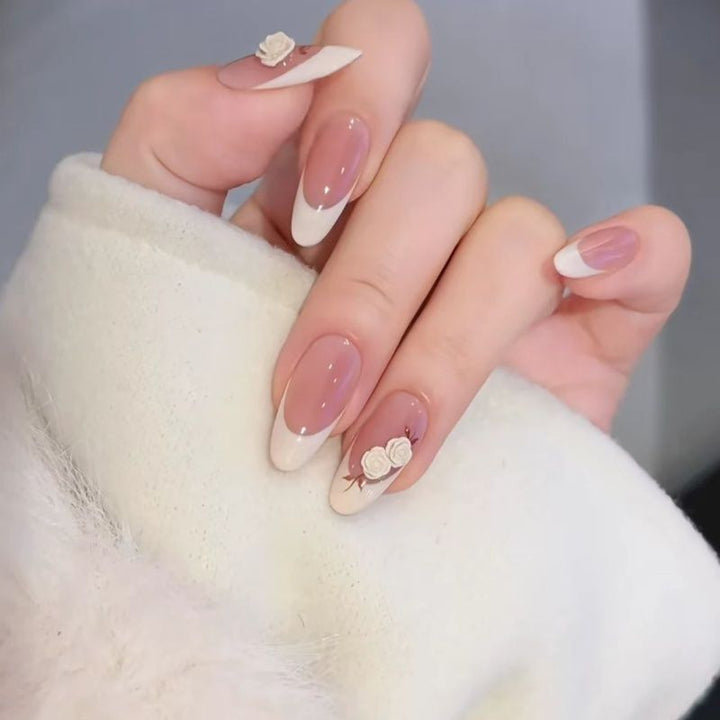 Elegant French Tip Decorative Nail Extensions 1790864885