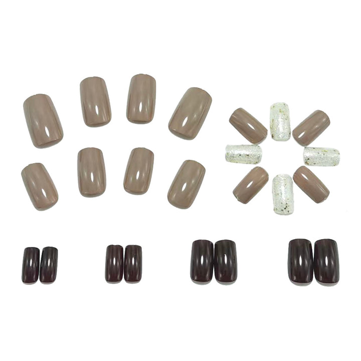 Shiny artificial nails with gold accents Stornfield