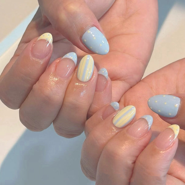 Decorative Press-On Nail Set with Abstract Patterns