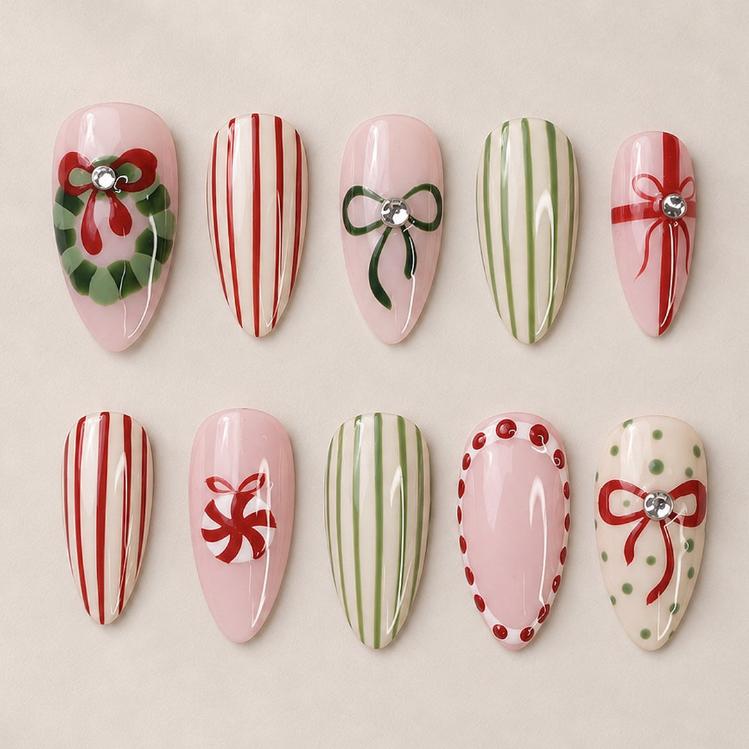 Festive artificial nails with Christmas motifs Stornfield