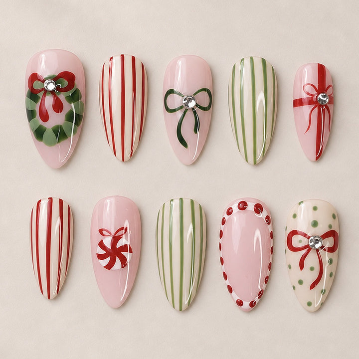 Festive artificial nails with Christmas motifs Stornfield