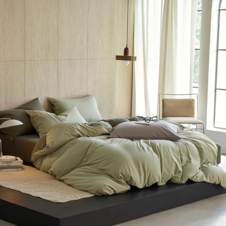 Luxury Cotton Sateen High-Thread-Count Duvet Cover Set