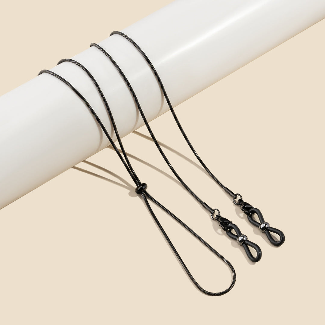 Minimalist Eyewear Chain Stornfield