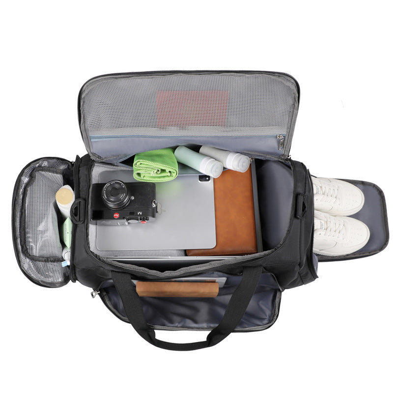 Men's Sporty Travel Bag with Robust Design Stornfield