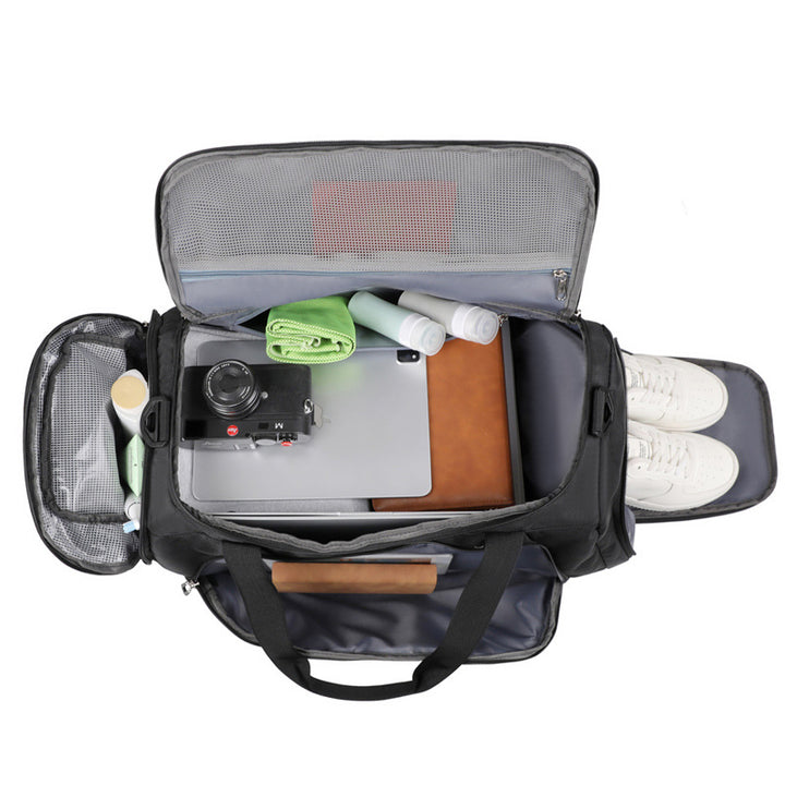 Men's Sporty Travel Bag with Robust Design Stornfield