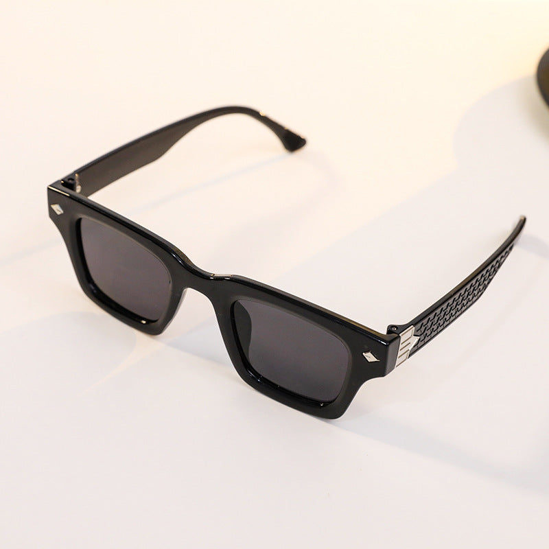 Women's fashionable reading glasses with ergonomic design Stornfield