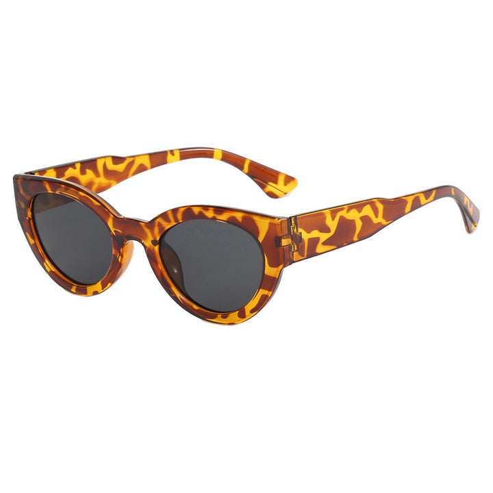 Ladies fashionable square sunglasses with mirrored lenses Stornfield