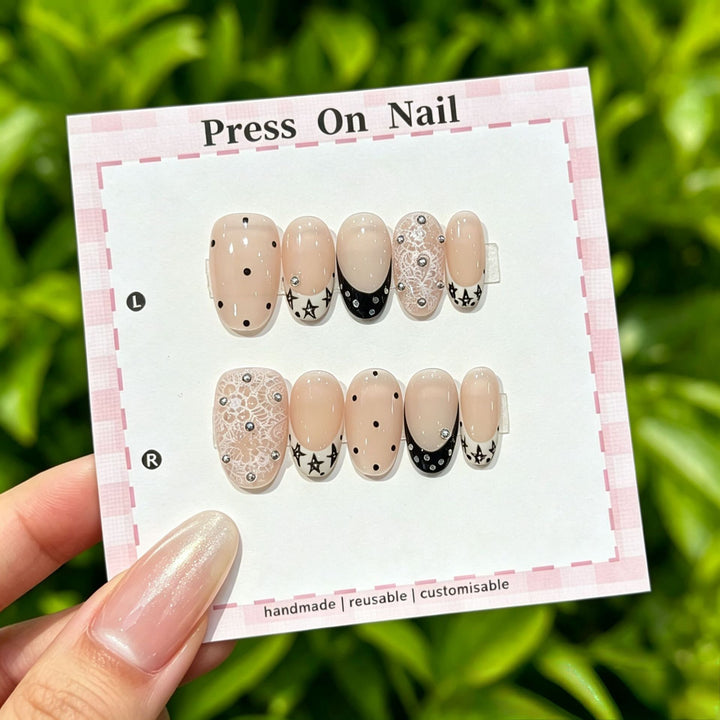 Elegant Reusable Press-On Nail Art Set with Floral Accents