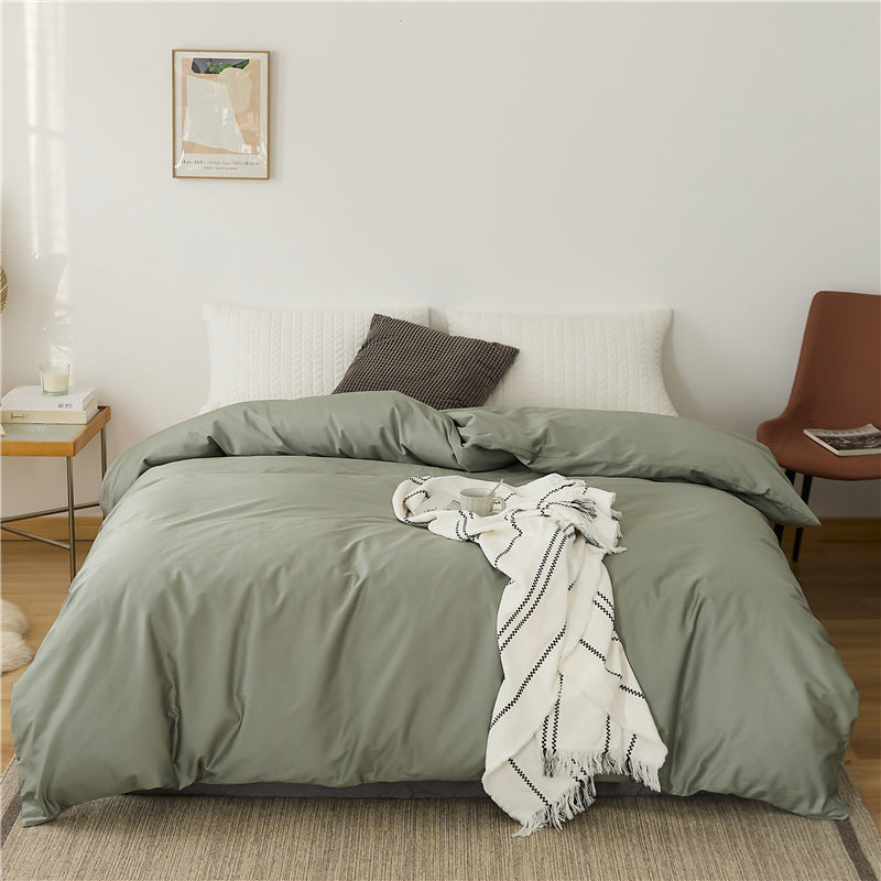 Bedding set made of cotton satin with a smooth, easy-care finish