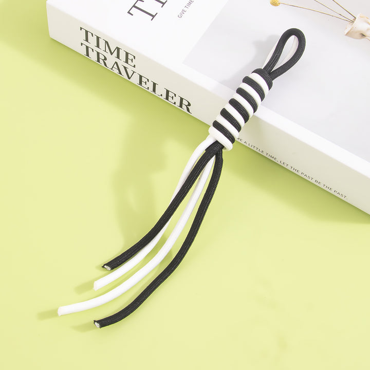 Multifunctional Zipper Pulls Stornfield