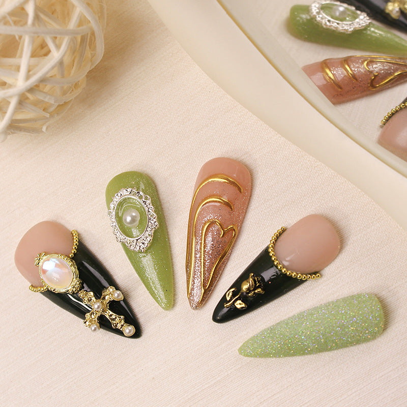 Artificial nail set with luxurious decorations Stornfield