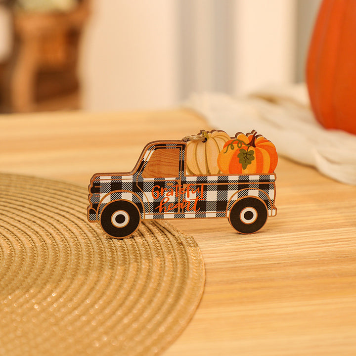 Decorative wooden figure in nostalgic truck design Stornfield