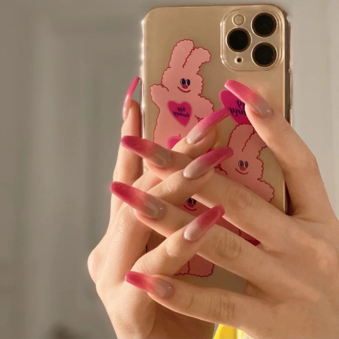 Elegant and creative art nails Stornfield