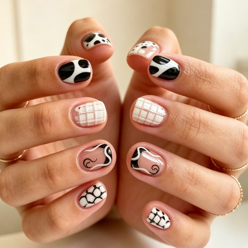 Creative Fashionable Art Nails Stornfield