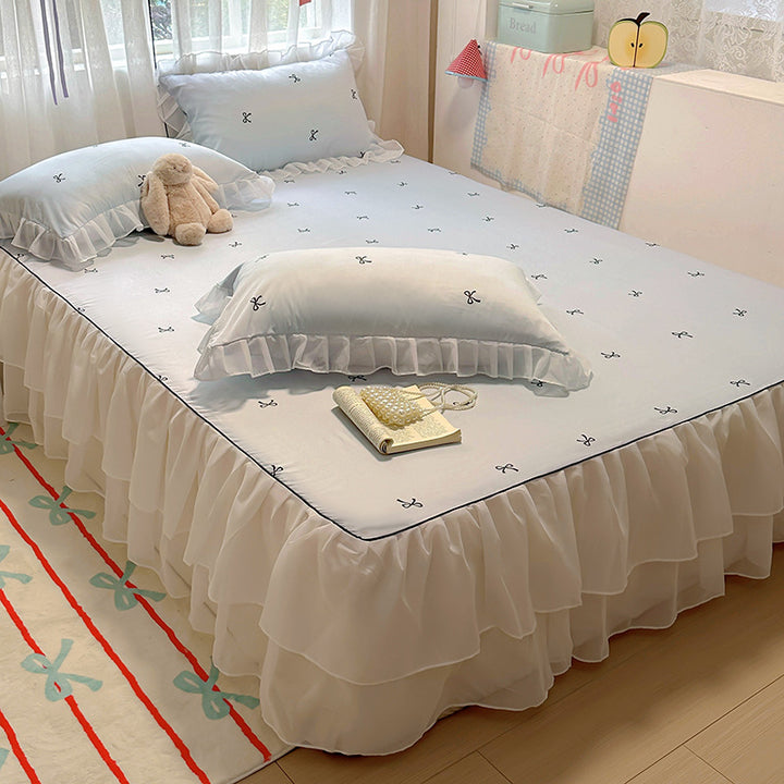 Ruffled Polka Dot Bedspread Set