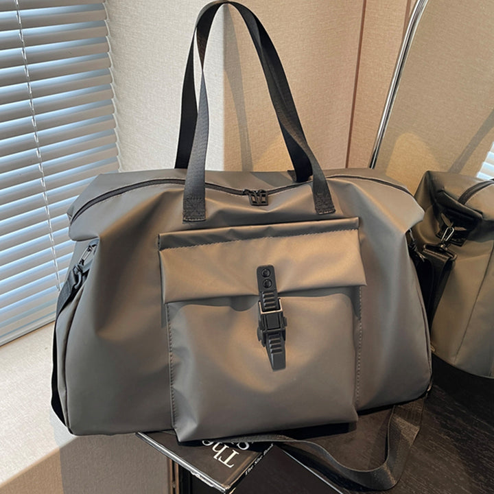 Practical Sports Travel Bag with Multifunctional Design Stornfield