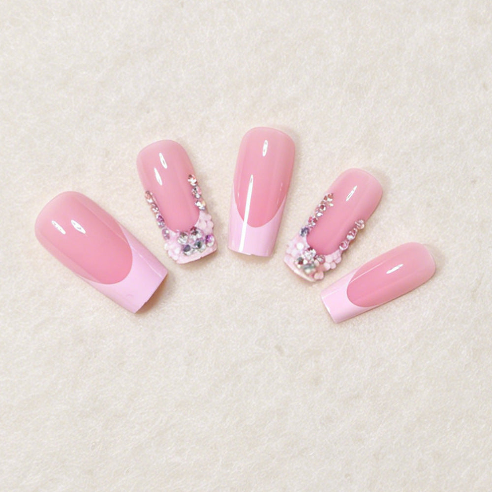 Elegant Floral Accent Press-On Nail Art Set Stornfield