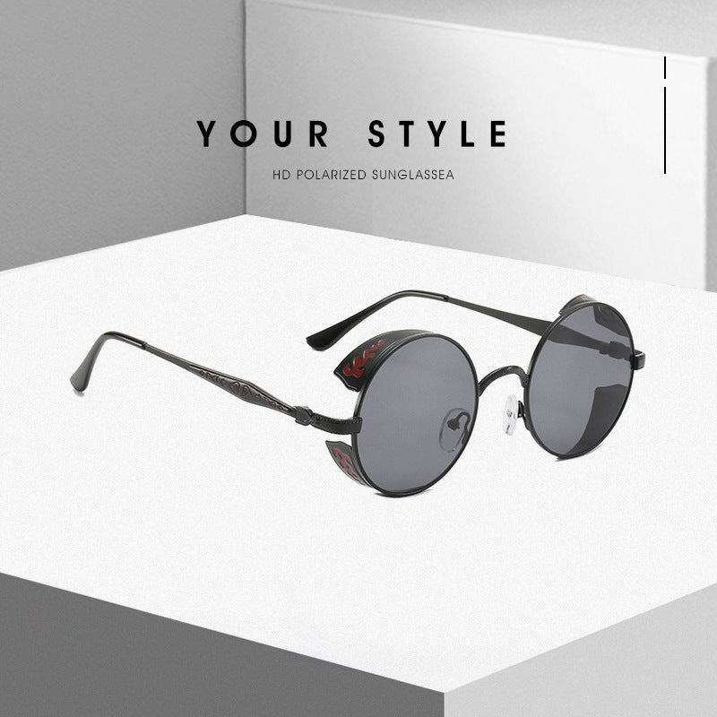 Ladies round sunglasses with luxurious gold frame and decorative elements Stornfield
