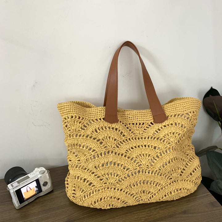 Handwoven macrame bag with leather handles Stornfield