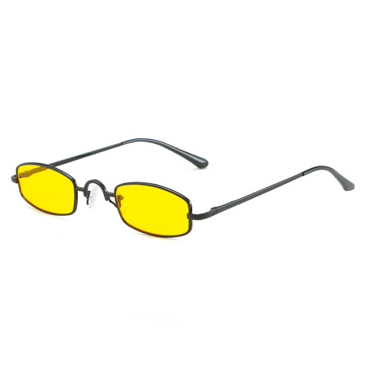 Women's fashionable sunglasses in futuristic design Stornfield