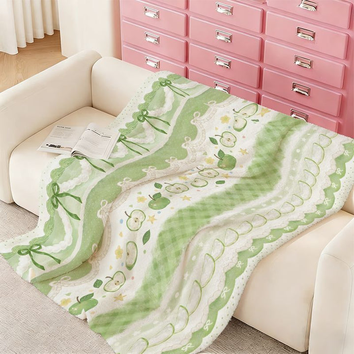 Soft Plush Floral Pattern Throw Blanket