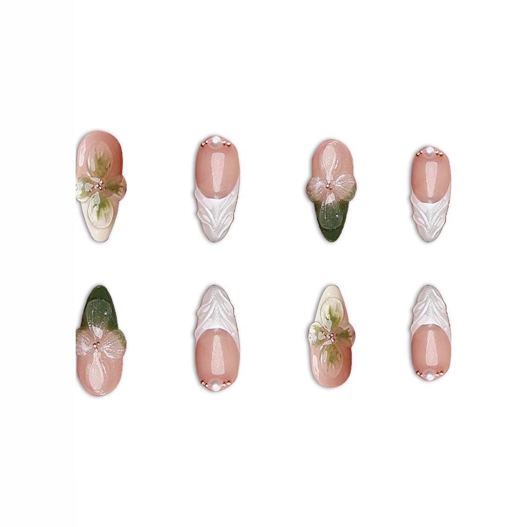 Elegant Floral Press-On Nail Art Stornfield