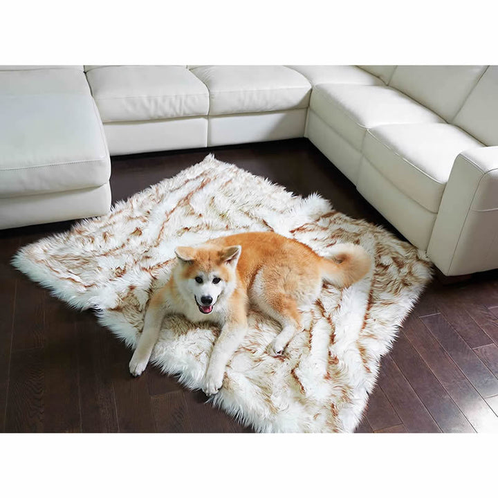 Unisex soft pet blanket with luxurious plush Stornfield