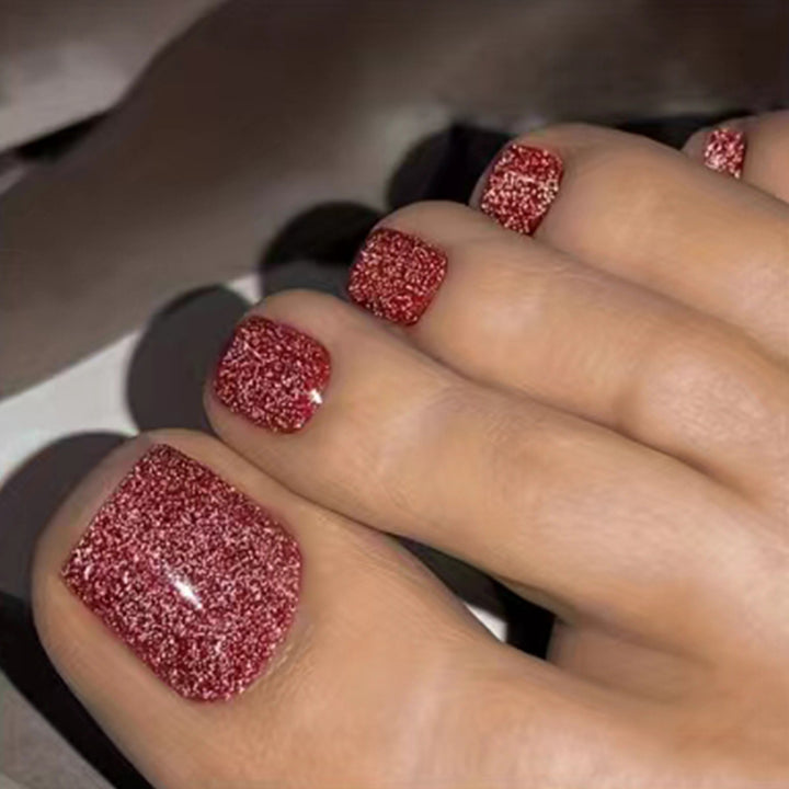 Glittering toenail art Stornfield