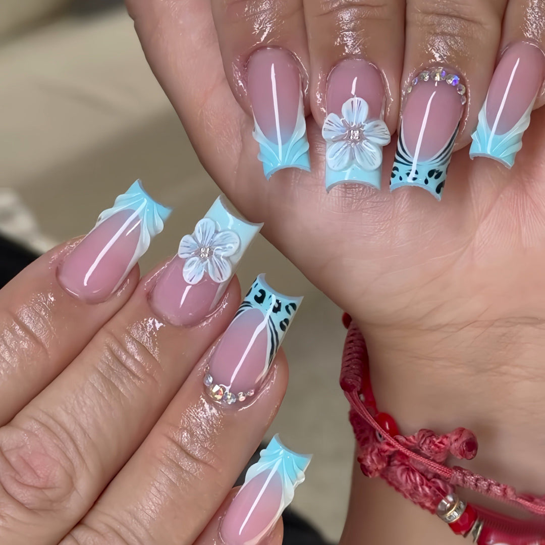 Decorative Floral Press-On Nail Art Set Stornfield