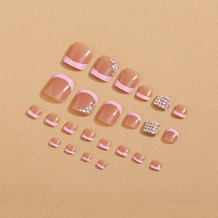 Nail art with glitter stones Stornfield