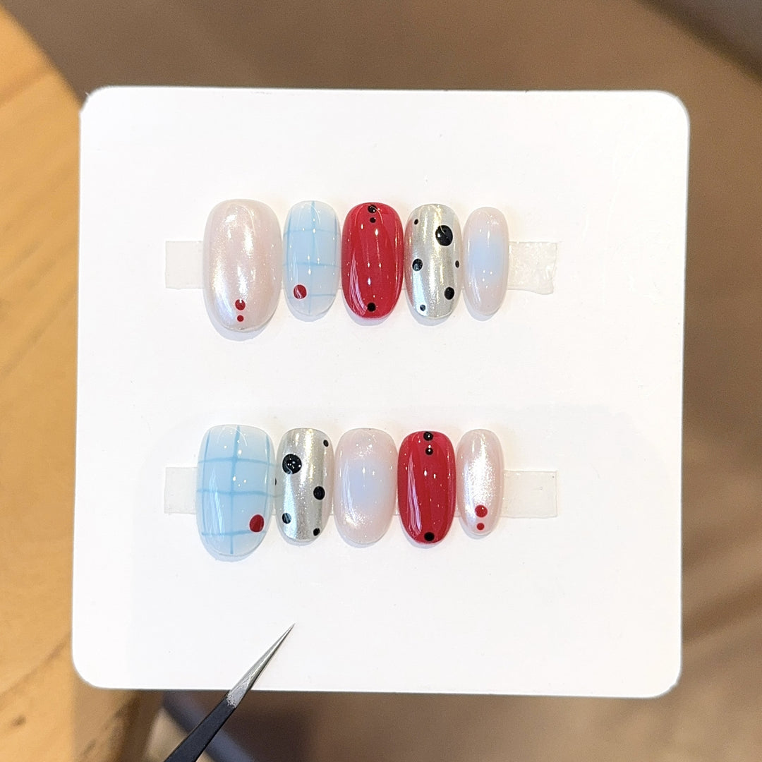 Artificials nails with creative geometric design and modern accents Stornfield