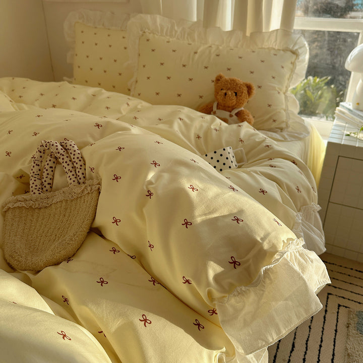 Playful Bow Patterned Bedding Set