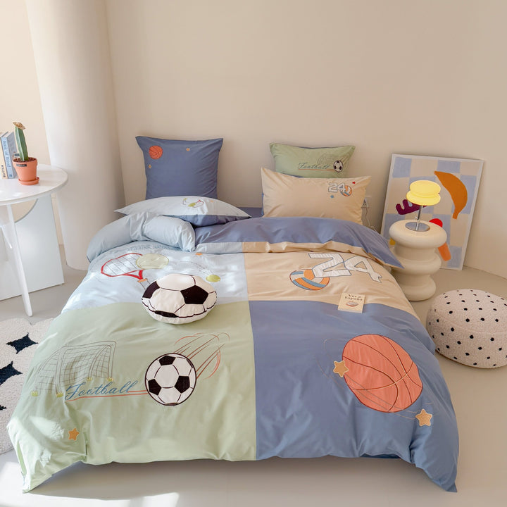 Crocodile Appliqué Cotton Duvet Cover Bedding Set with Plush Accent Pillow