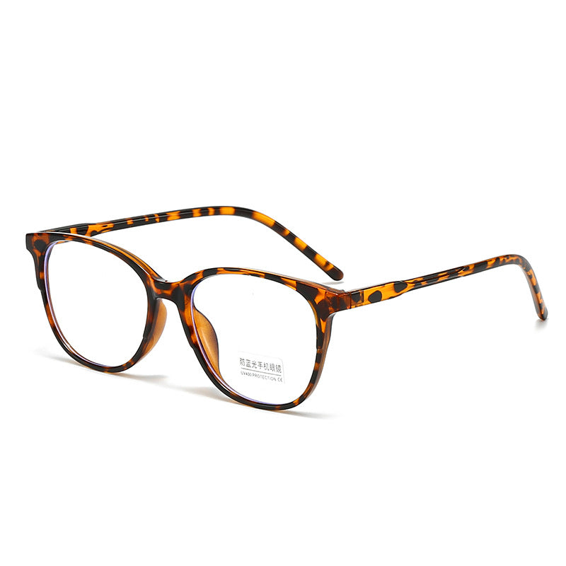 Women's fashionable and comfortable glasses with clear frame Stornfield