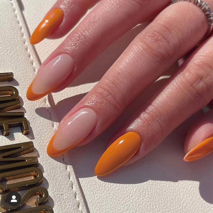 Artful nail extensions with an elegant leaf pattern Stornfield