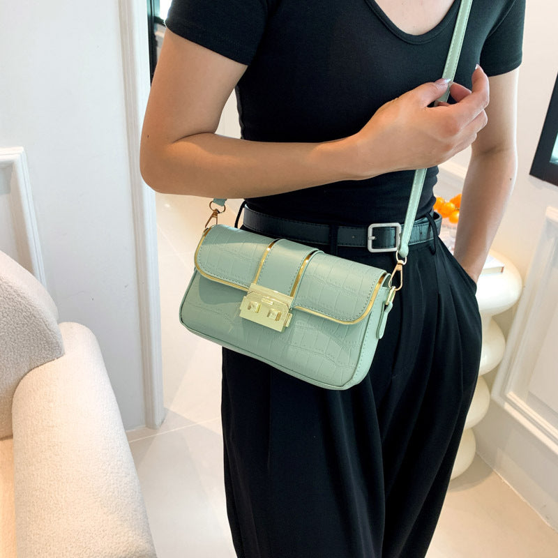 Elegant Crocodile-Textured Crossbody Handbag