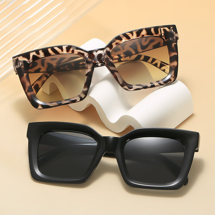 Bold Fashion Square Sunglasses Stornfield