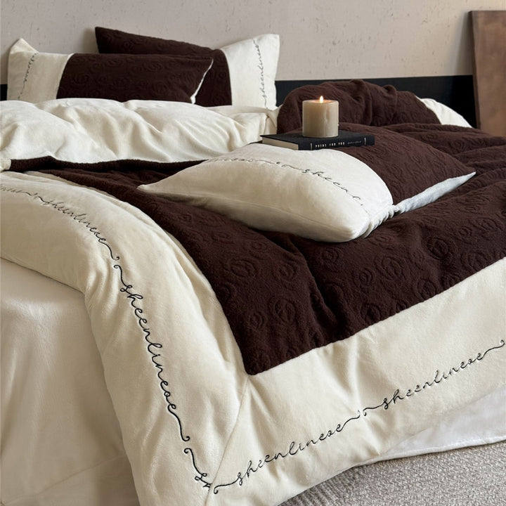 Reversible Embroidered Quilted Duvet Cover Set