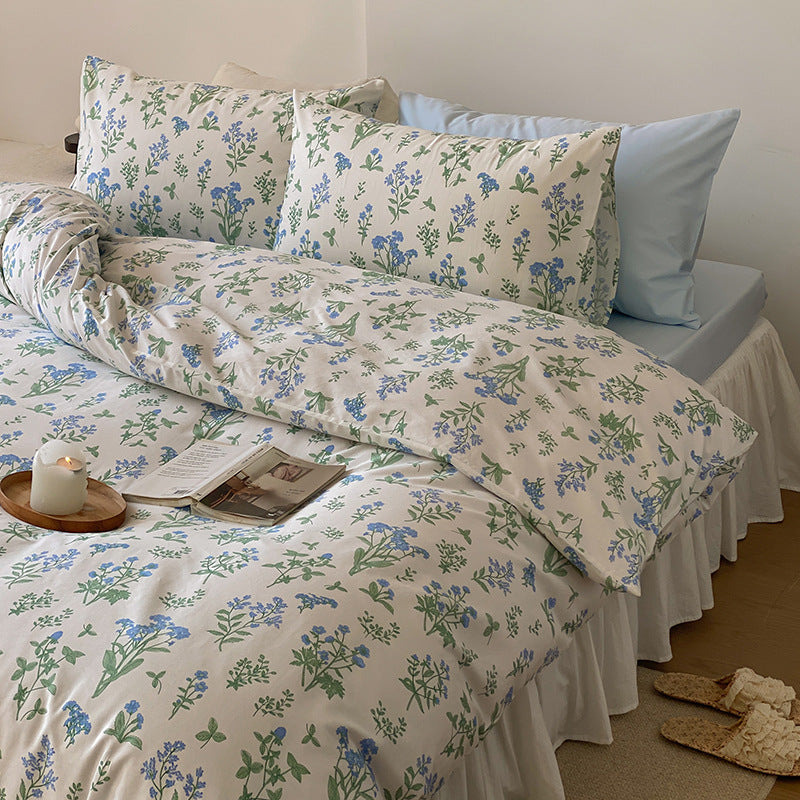 Duvet cover set made of fine cotton satin with watercolor floral print and breathable percale effect