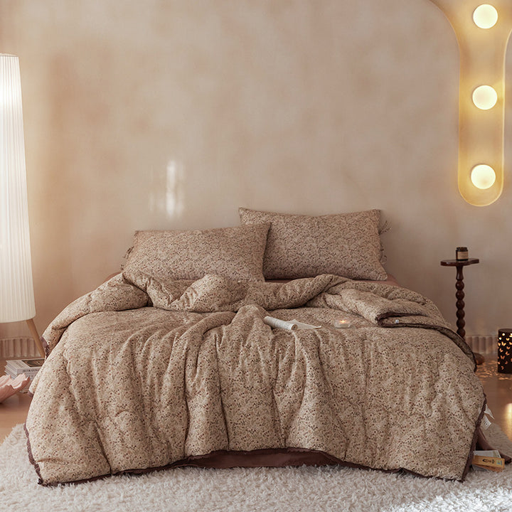 Lightweight Breathable Quilted Cotton Floral Comforter & Pillow Sham Set