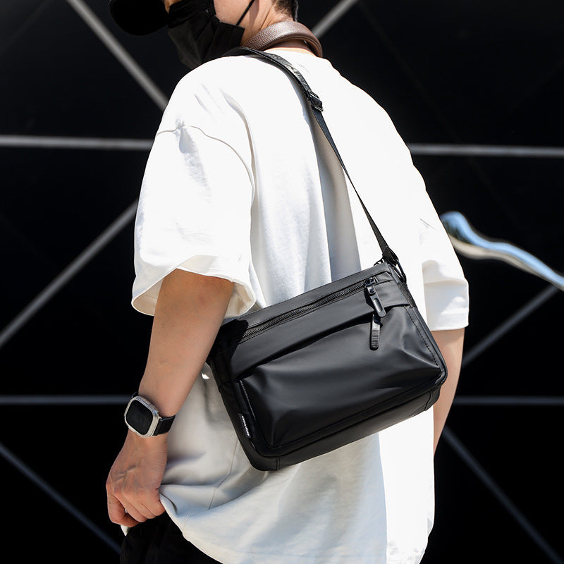Versatile Urban Messenger Bag Stornfield