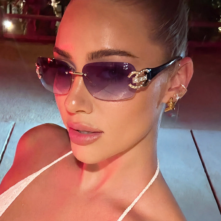 Women's fashionable sunglasses with luxurious geometric frame and protective UV filter Stornfield