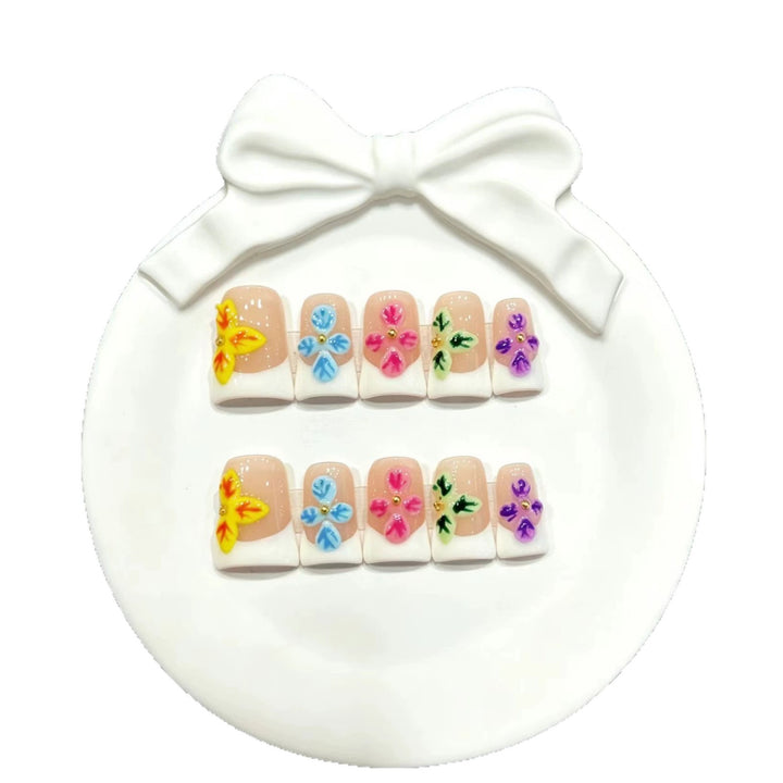Decorative Floral Press-On Nail Art Set  1791773161