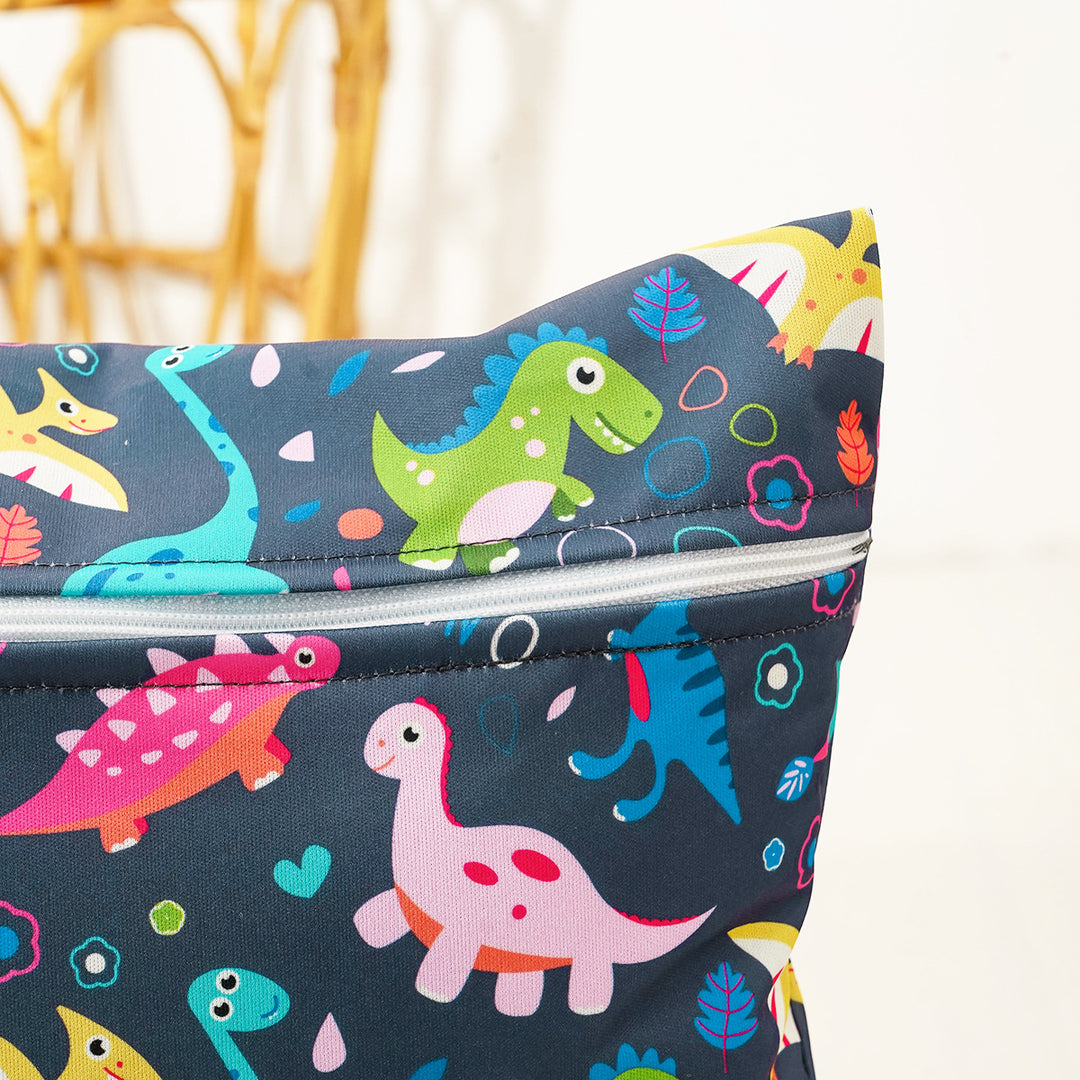 Multifunctional Zip Pocket Stornfield