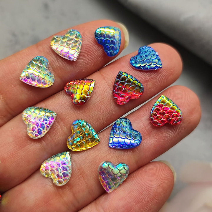 Sparkling Heart-Shaped Decoration Stones Stornfield