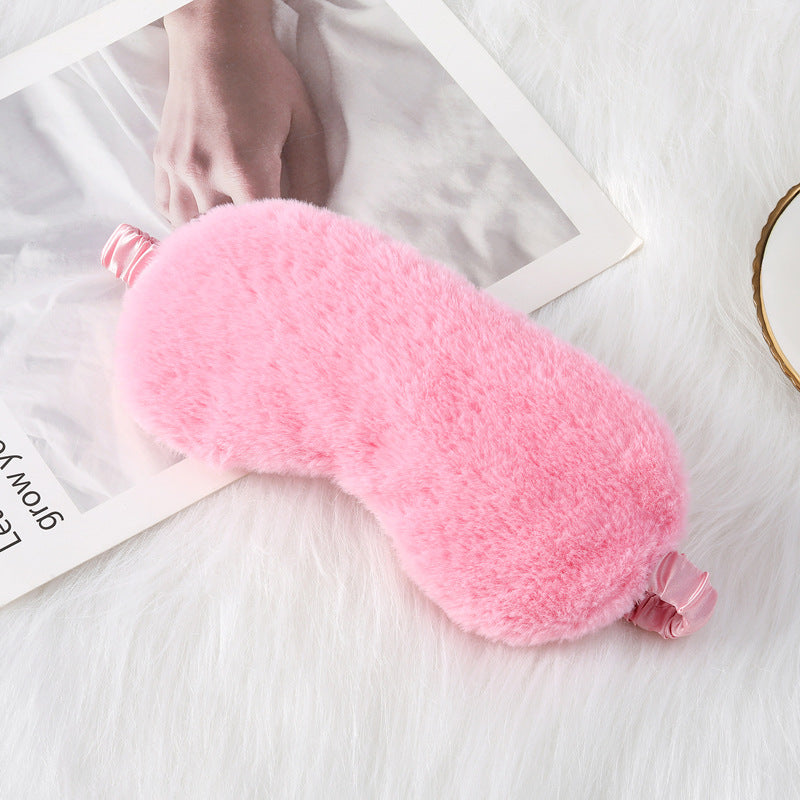 Women's cozy sleep mask made of plush with adjustable elastic band and lightproof inner lining Stornfield