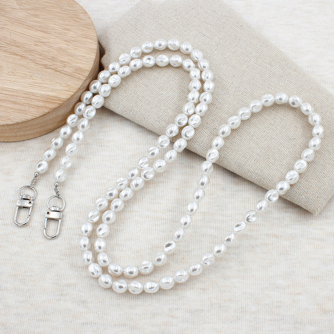 Elegant Pearl Eyewear Chain Stornfield