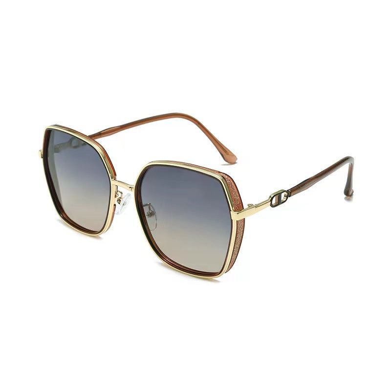 Women's stylish sunglasses in modern design Stornfield
