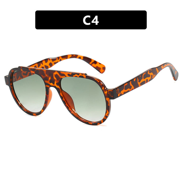 Women's stylish black sunglasses in modern design Stornfield