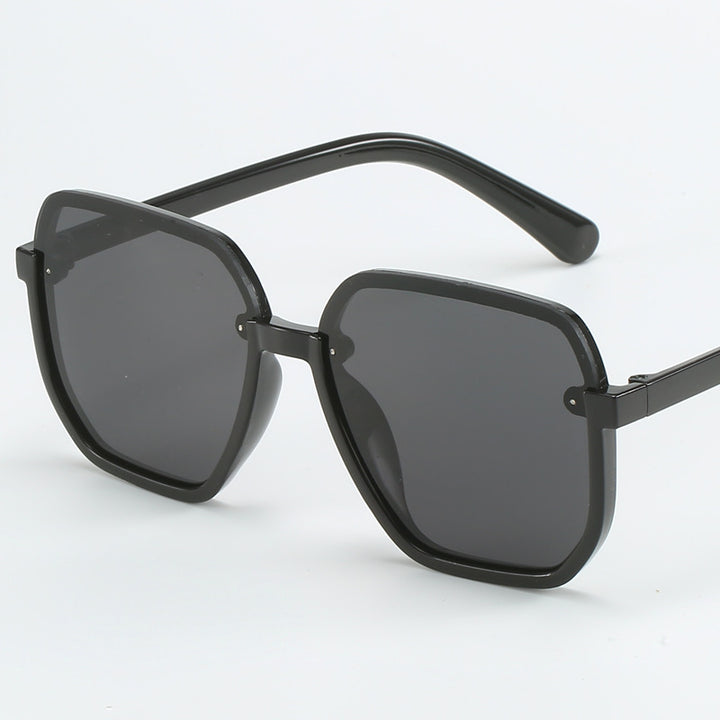 Women’s geometric sunglasses in modern design Stornfield
